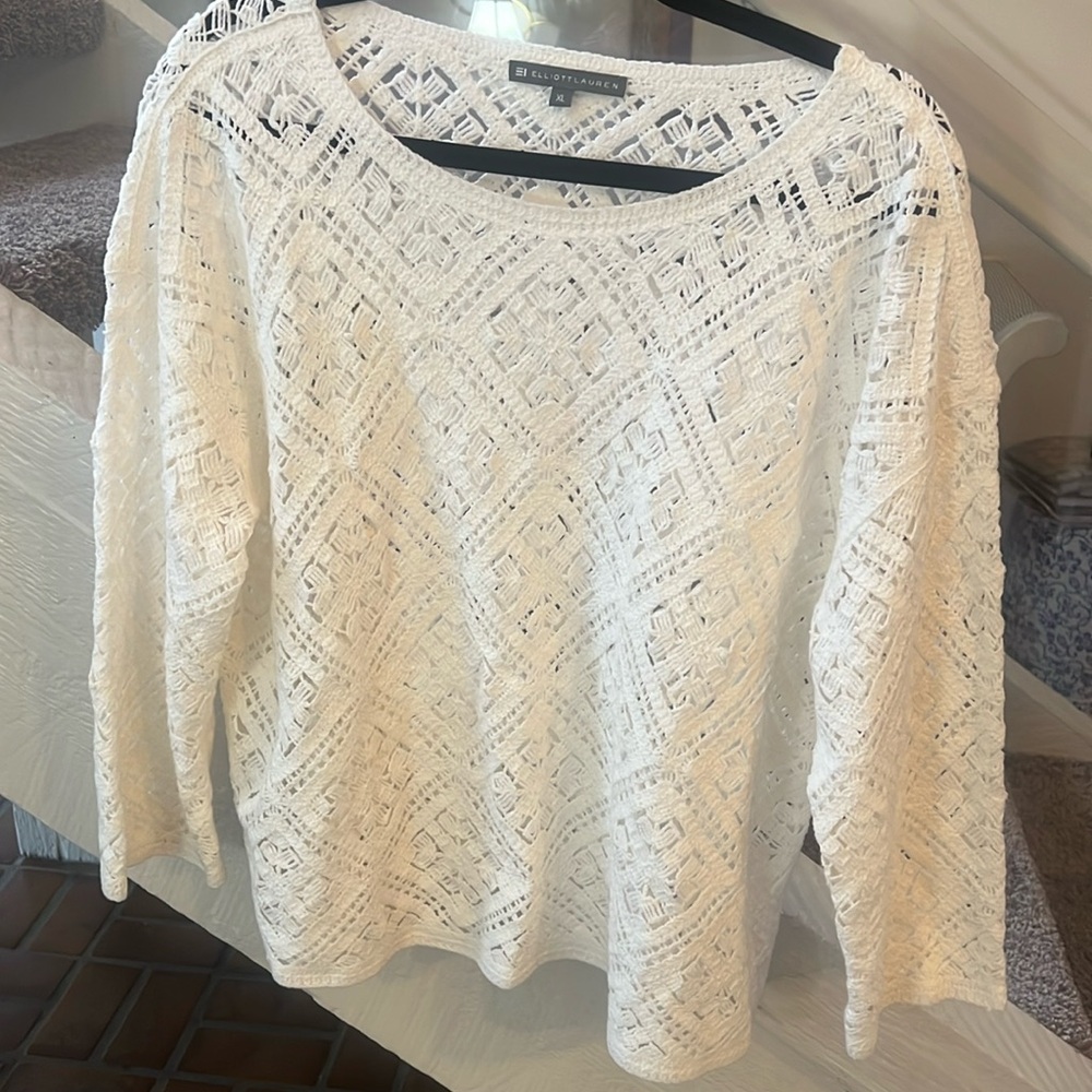 Elliott Lauren crocheted white sweater xl